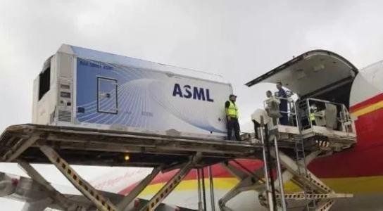 荷兰光刻机巨头ASML再升级，与无锡合作扩建光刻机设备技术服务基地